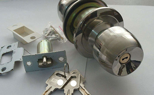 长岭24小时上门开锁公司