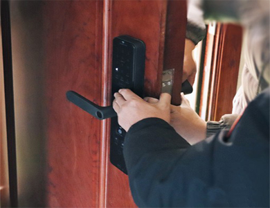 长岭24小时上门开锁公司